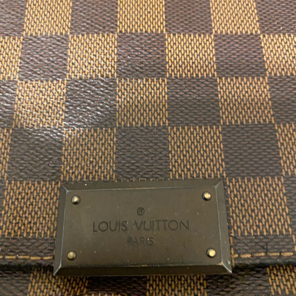 Authentic Louis Vuitton Damier Ebene Messenger bag - Picture 10 of 12